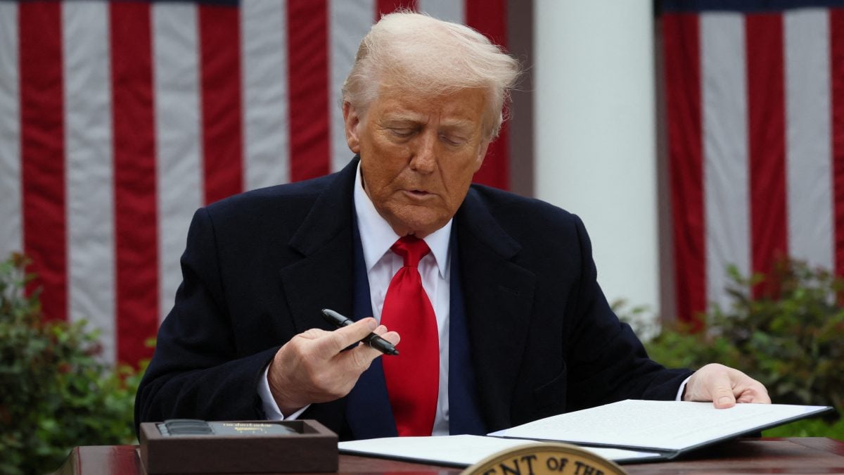 TRUMP FURA A SIESTA: Demissões em Massa e Mudanças Bombásticas no Serviço Público!