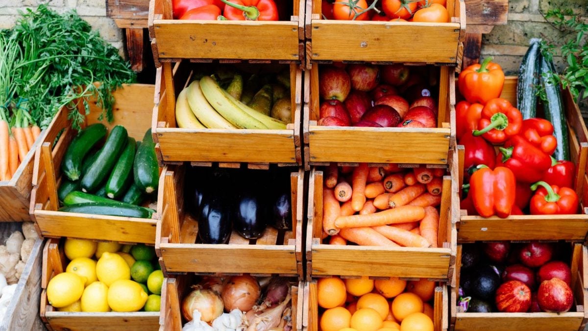 IPCA em Queda: Alimentos e Saúde Sufocam a População!