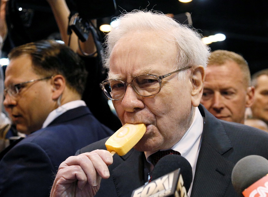 REVELAÇÃO CHOCANTE: Warren Buffett TRANSFORMA o JOGO dos INVESTIDORES e Abala Corpos de Riqueza!