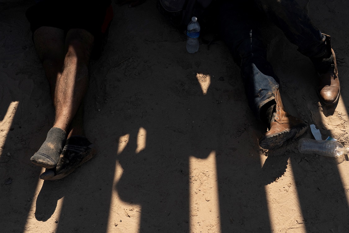 Tribunal desmascara Trump e salva 400 mil migrantes da deportação iminente!