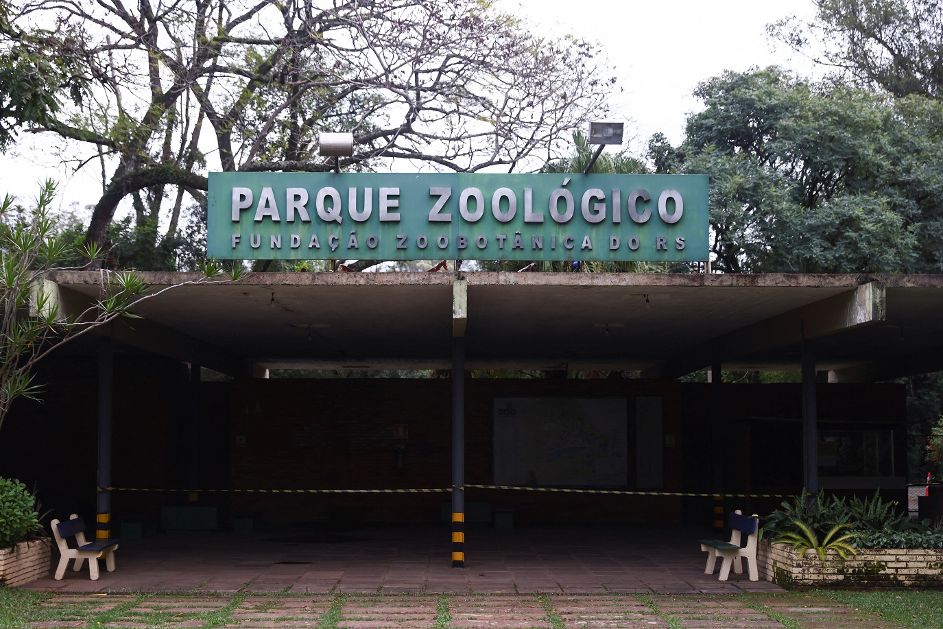 Alerta Máximo! Gripe Aviária Transmitida de Animais de Zoo para Granja no RS!
