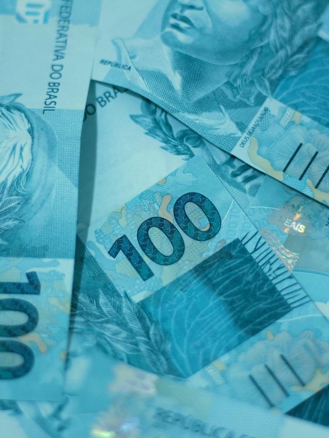 Governo Desvenda: 60% do Dinheiro Público Sumindo com Previdência e Funcionários!