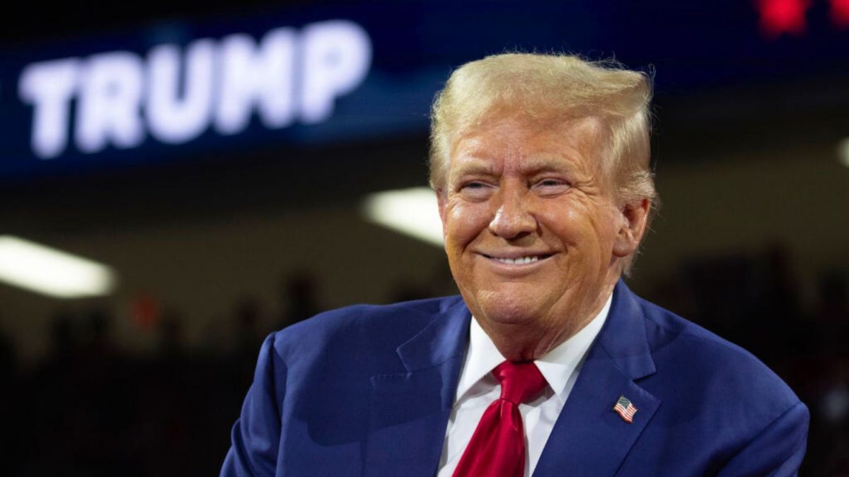 TRUMP EXPLODE: "POWELL É O CULPADO!" – Juros nas Nuvens, País em Perigo!