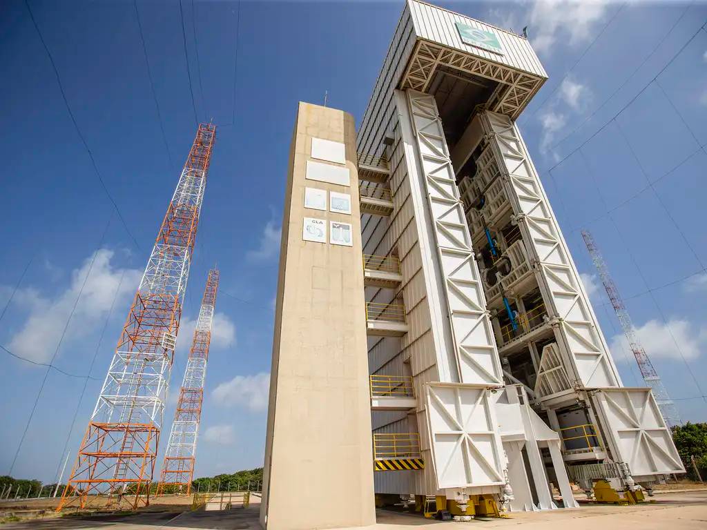 Brasil Leva China a Lançar Satélites! Acordo Surpreendente Abala as Estruturas!