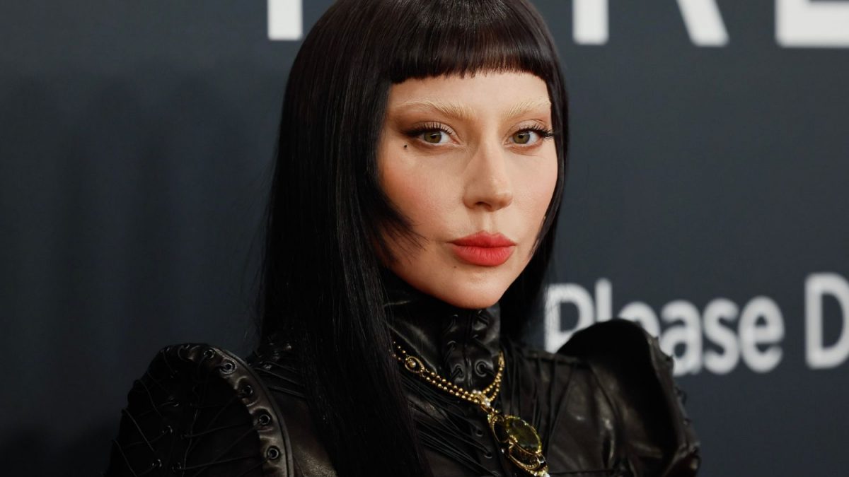 Lady Gaga: O SEGREDO CHOCANTE por trás de Sua FORTUNA BILIONÁRIA!