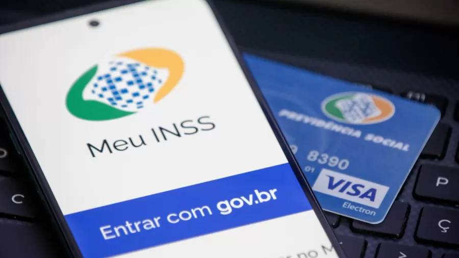 URGENTE: Aposentados do INSS CAUSAM FUROR com REEMBOLSO de R$ 1 BI!