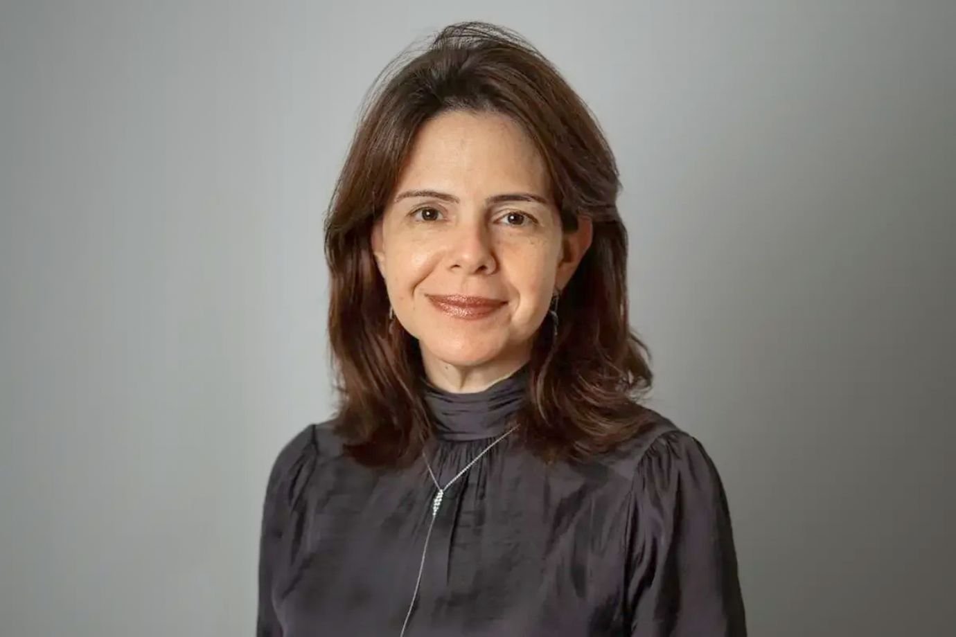 ALERTA: Câmbio Derrete e UBS Preveem R$ 4,30! É Hora de Acordar, Brasil!