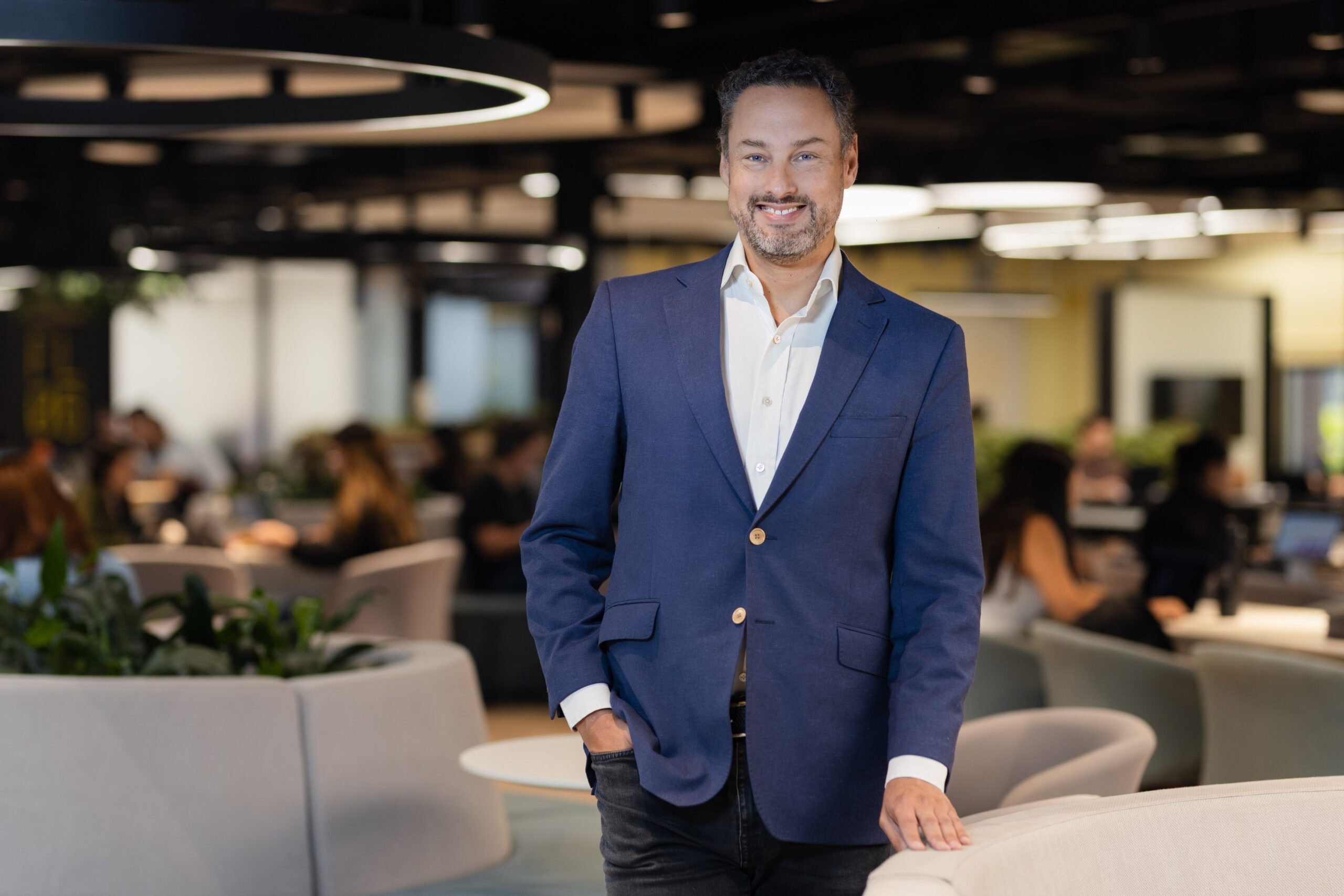 Mercado Livre em Colapso: Frete Grátis Despenca Ações e Destrói Margens!