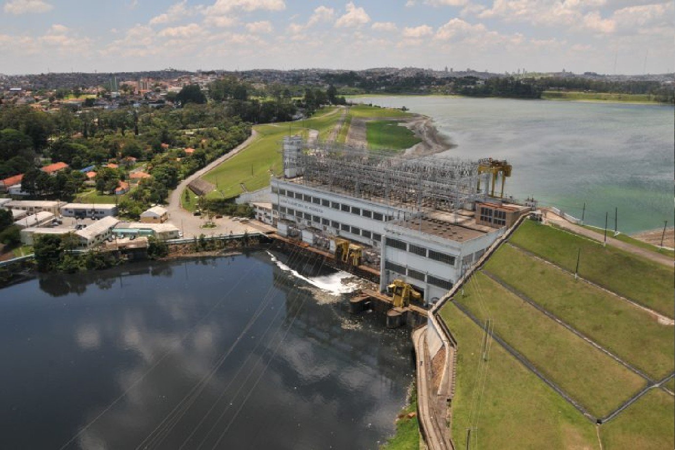 Explosão de Poder: Sabesp Arrebata Emae por R$ 1,1 Bilhão!